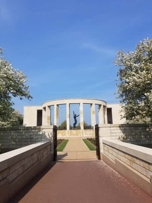D-day: Omaha Beach tour with transportation from Bayeux - How Does the Experience Feel?