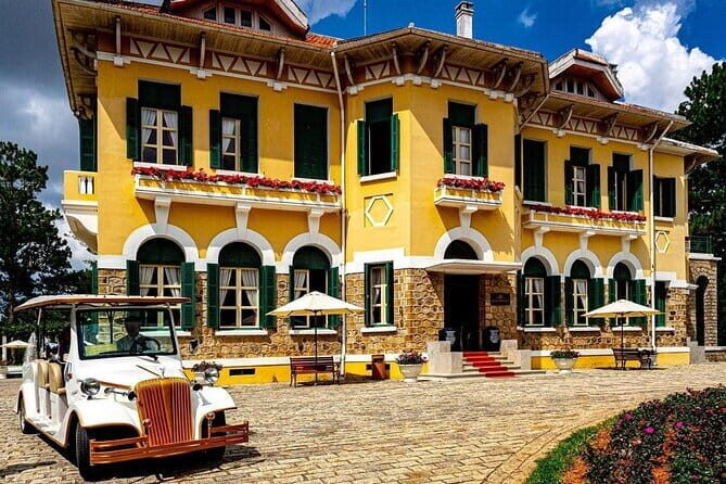 Da Lat To Ho Chi Minh Private Car Transfer - An In-Depth Look at the Da Lat to Ho Chi Minh Car Transfer