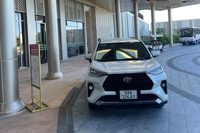 Da Nang Airport Pick up or Drop off services (one way) - An In-Depth Look at Your Airport Transfer Experience in Da Nang