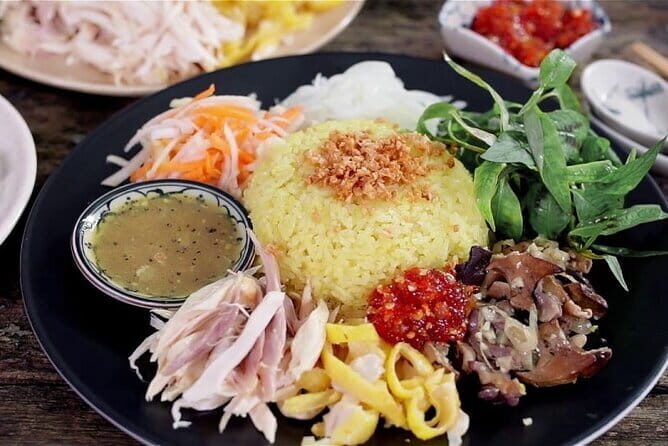Da Nang City Sightseeing And Local Street Food Tour With Students - Authentic Experiences and Real-World Insights