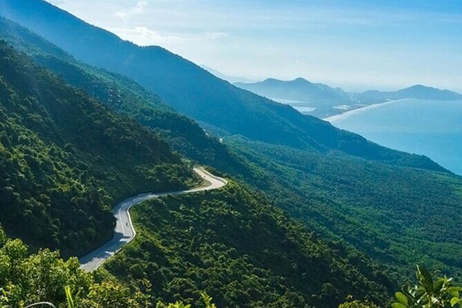 Da Nang City to Phong Nha Cave by private car in one day - Key Points