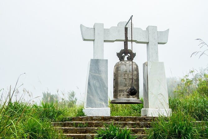 Da Nang: Full-day Bach Ma National Park Trek And Beach Retreat - Exploring Bach Ma National Park: An Adventure with a View