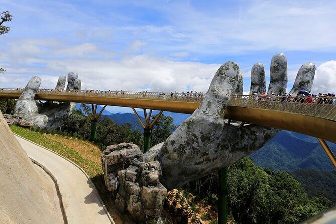 Da Nang to Hue Transfer via An Bang Cemetery - City of Ghost - Why This Tour Works Well