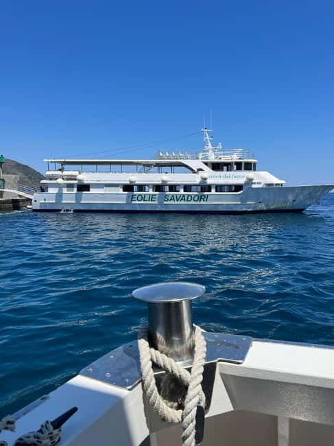 Da Tropea: Lipari Panarea Stromboli by night - An In-Depth Look at the Experience