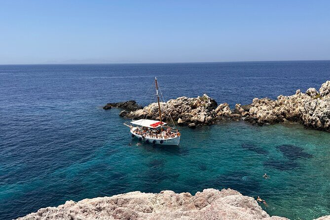 Daily Boat Trip Antiparos & Despotico - The Sum Up