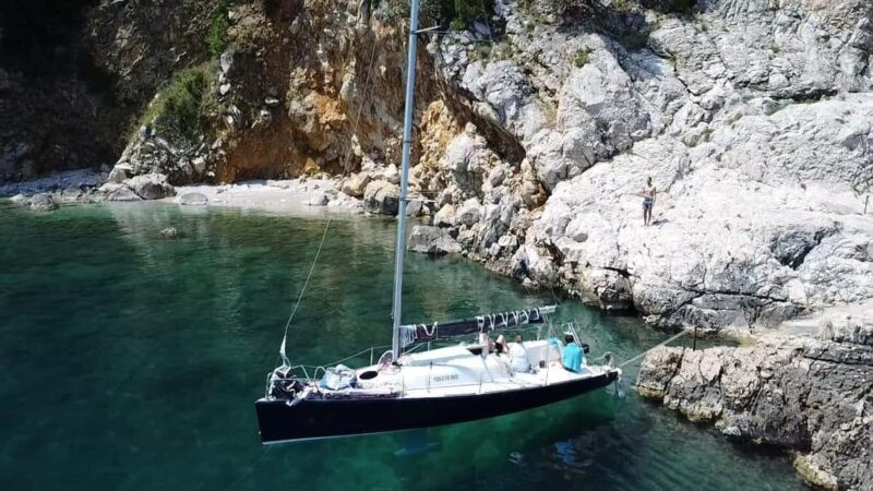 Daily Sailing Trip to Island Cres - Key Points