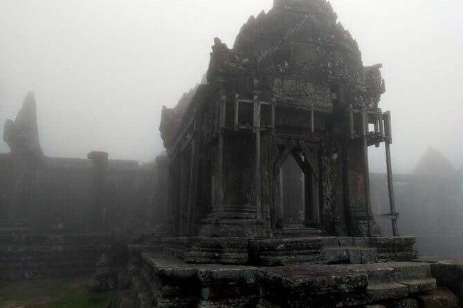 Daily trip by private Car Siem Reap to PhnomPenh - The Sum Up