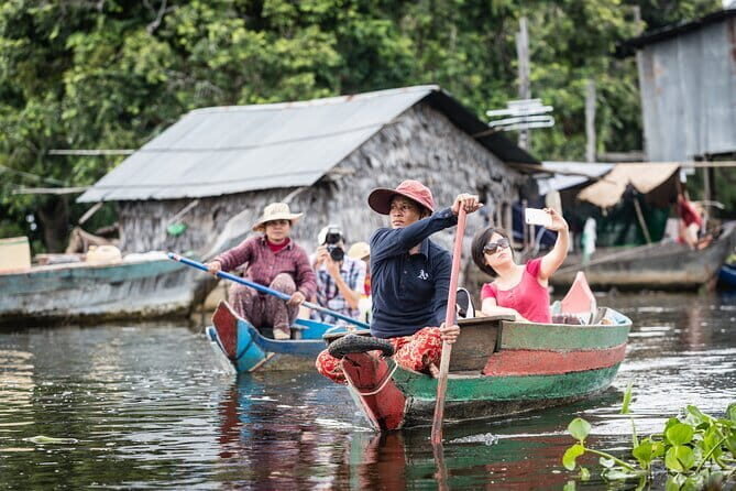 Daily trip by private Car Siem Reap to PhnomPenh - FAQs