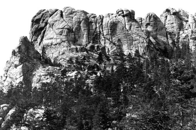 Dakota Highlights: Black Hills, Mt Rushmore & Badlands Audio Tour - Key Points
