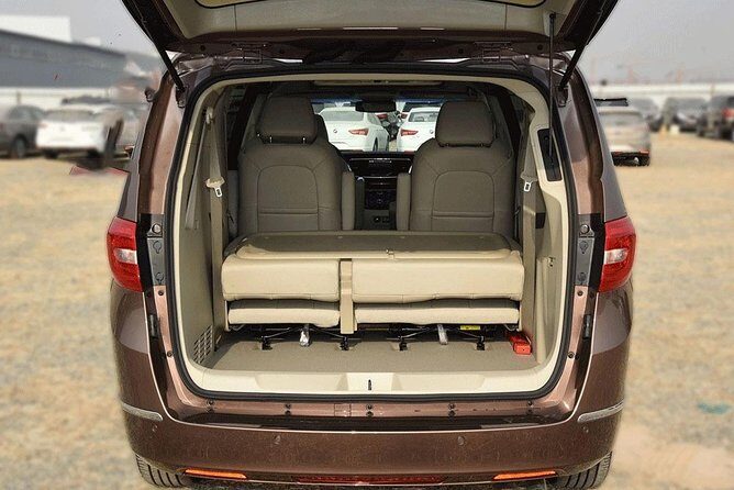Dali Airport Chauffeur Service, Private Dali Airport Transfer - How the Service Works: From Airport to Hotel