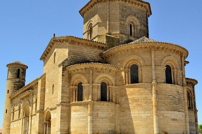 Dalí, Besalú & Garrotxa - Small group - Exploring the Itinerary in Detail