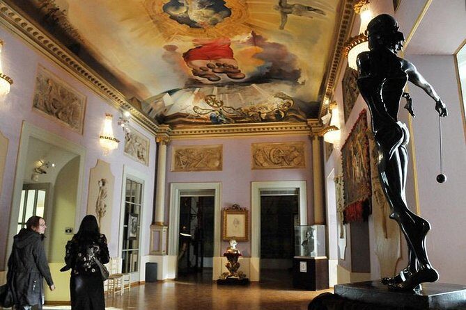Dalí Museum + Girona Tour - A Deep Dive into the Experience