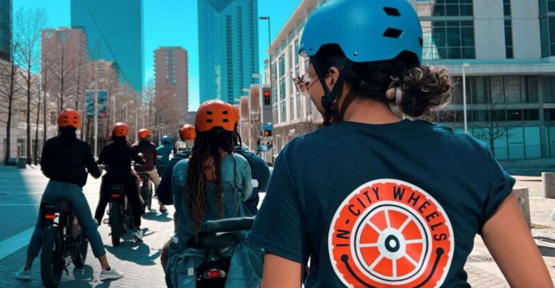 Dallas: Downtown E-Bike Sightseeing and History Tour - Key Points
