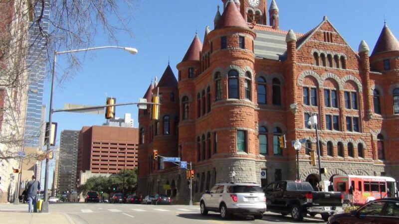 Dallas: Welcome to Dallas 3-Hour Small Group Tour by Van - Analyzing the Value