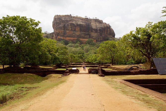 Dambulla Cave, Sigiriya,Pidurangala Tour from sigiriya/Habarana - FAQs