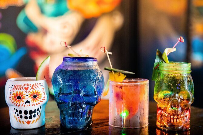 Dance Lessons and Cocktails in a Mexican Cantina - A Closer Look at the Experience