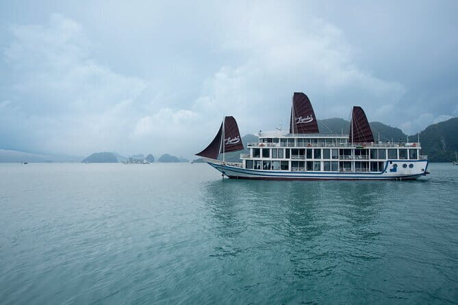 Daniel Cruise 3-day Explore Halong Bay and Lan Ha Bay from Hanoi - An In-Depth Look at the Itinerary