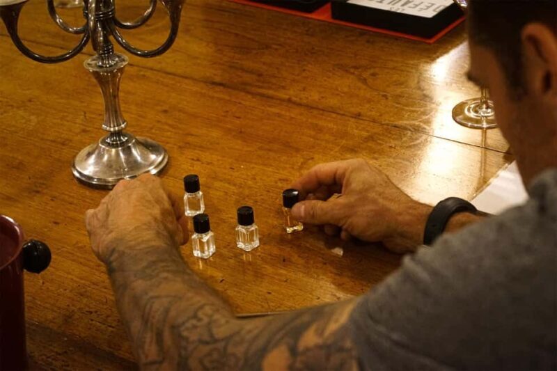 "Dans le Nez du Vin" tour  Aromas & Faults in Saint Emilion - The Guided Tasting