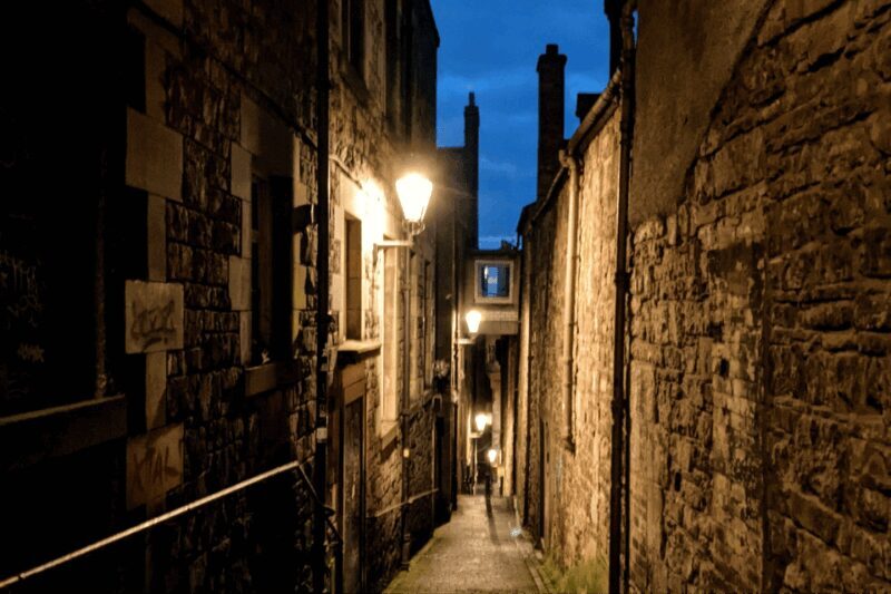 Dark Stories of Edinburgh: walking tour in French - Key Points