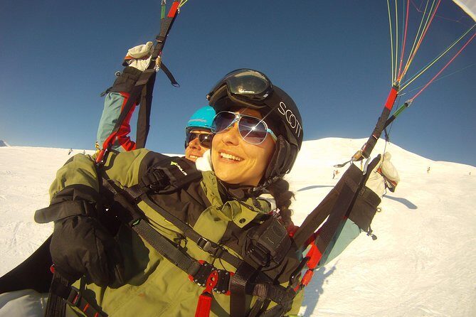 Davos Absolutely Free Flying Paragliding Tandem Flight 1'000 Meters High - Price and Value: Is It Worth It?