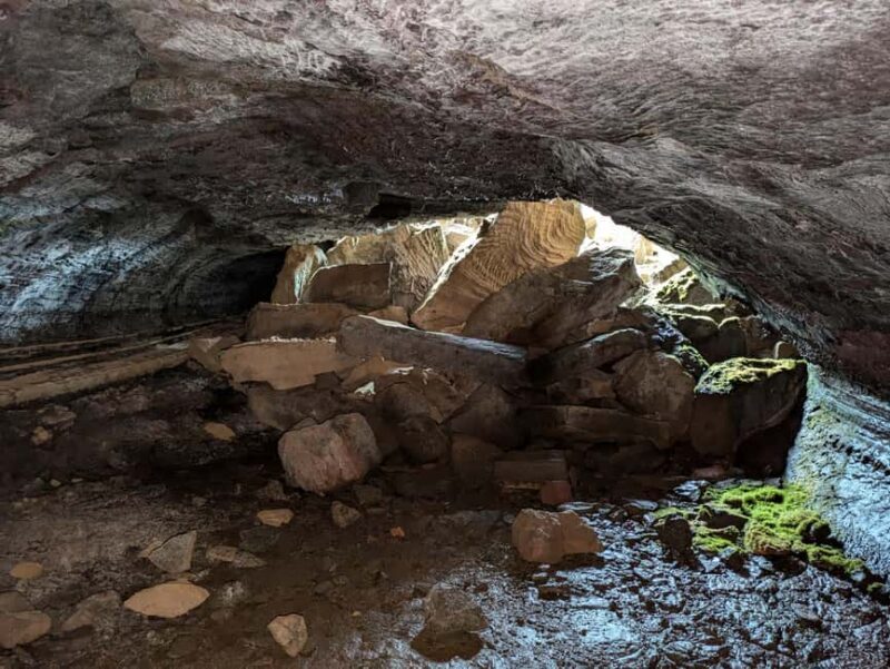 Day Hike to Helgafell: Lava Caves and Elves - easy/moderate - Key Points