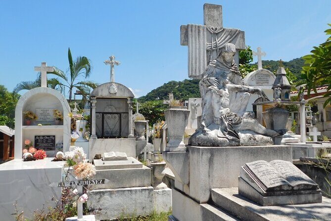 Day of the Dead Cemetery Walk in Puerto Vallarta - Who should consider this tour?