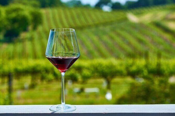 Day Private Snoqualmie Falls & Woodinville Wine Tour from Seattle - Frequently Asked Questions