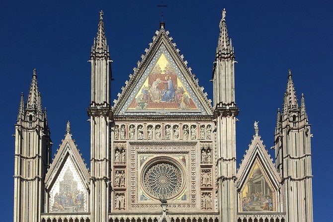 Day private tour from Rome to the Dying Town of Bagnoregio and Orvieto - FAQ
