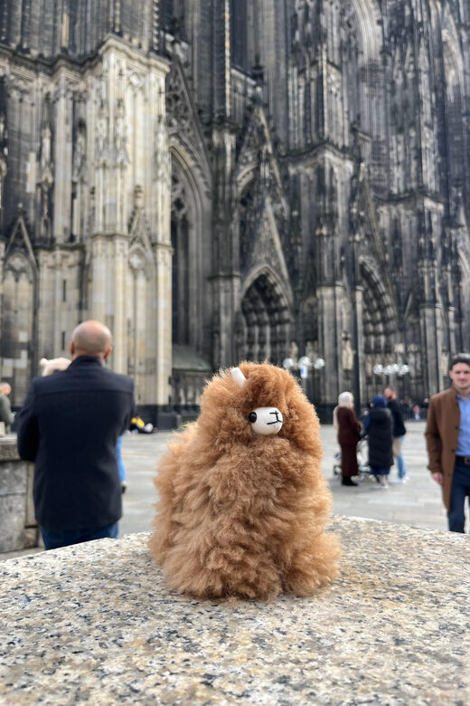 Day tour Aachen & Cologne from Brussels - Eau de Cologne Factory Visit and Free Time