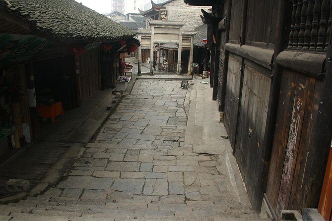 Day Tour for Furong Ancient Town and Red Stone Forest National Geological Park - FAQ