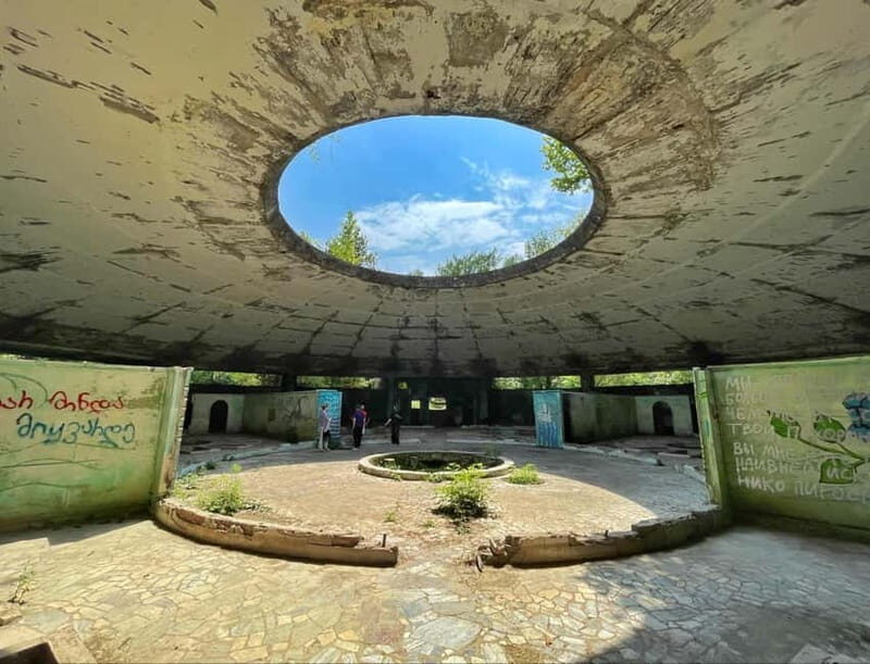 Day tour from Tbilisi to Kutaisi and Tskaltubo - The Practicalities