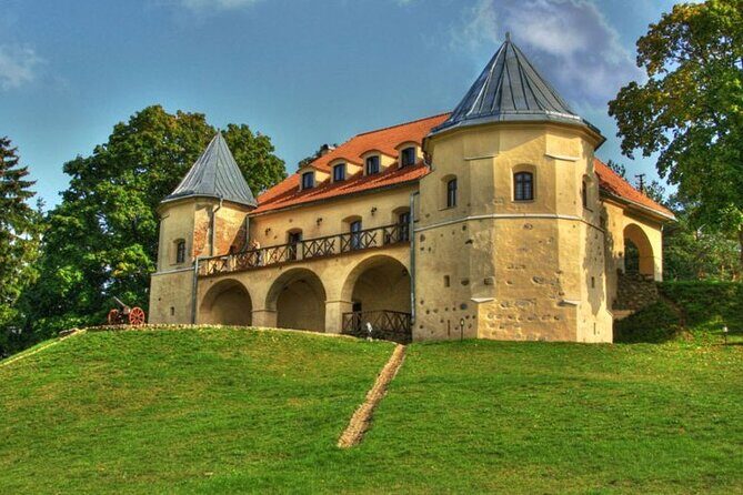 Day tour From Vilnius to Belarus border a frozen corner of Europe - A Closer Look at the Tour Experience