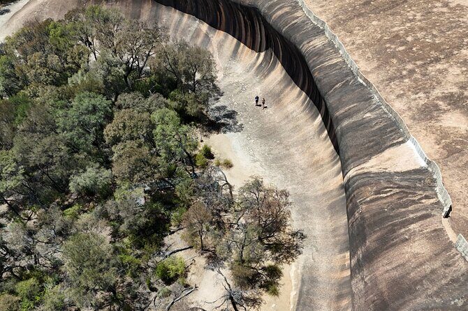 Day Tour in Wave Rock and Mulka's Cave - Authentic Experiences and Feedback from Other Travelers