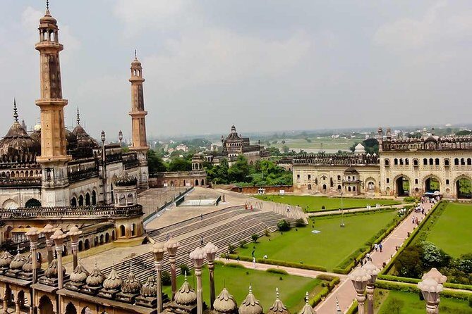 Day Tour Of Lucknow - FAQs