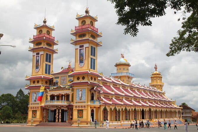 Day Tour | Tay Ninh Tour: Ba Den Mountain, Cao Dai Holy See - Unlocking Tay Ninh: A Deep Dive into the Day Tour