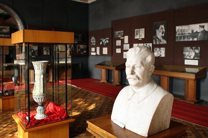 Day tour to Chronicles of Georgia, Gori city, Uplistsikhe cave - FAQs