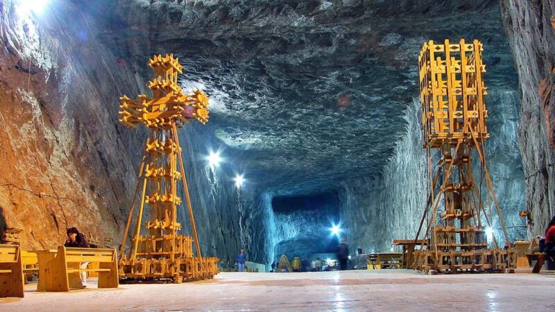 Day Trip Bucharest to Slanic Prahova Salt Mine Minivan of 8 - The Journey Begins: From Bucharest to the Salt Mine
