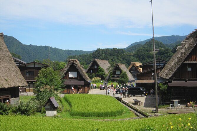 [Day trip bus tour from Kanazawa Station] Weekend only! World Heritage Shirakawago Day Bus Tour - A Closer Look at the Itinerary
