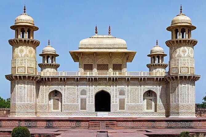 Day Trip from Jaipur to Ranthambore Safari - FAQs