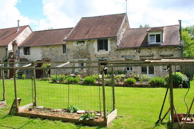 Day Trip from Paris - French Food, Rural Experiences & Horses! - What the Reviews Tell Us
