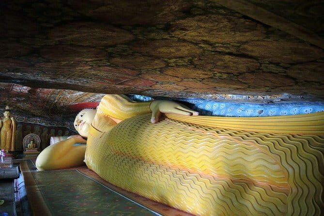 Day-trip from Tangalle to Mulgirigala & Ramba Vihara & Udawalawe NP - Safari - What to Expect from the Transportation and Overall Experience