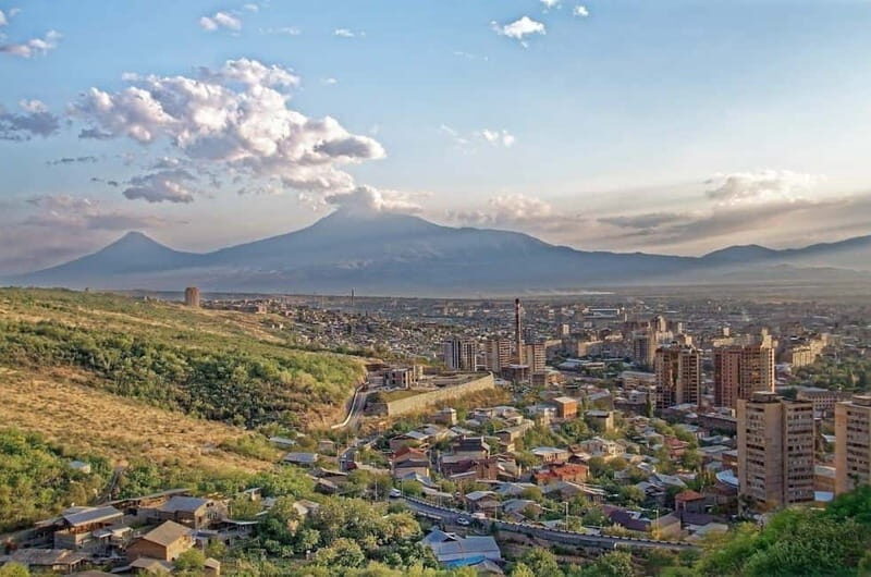 Day Trip from Tbilisi to Armenia: Sevan Dilijan and Yerevan - Key Points