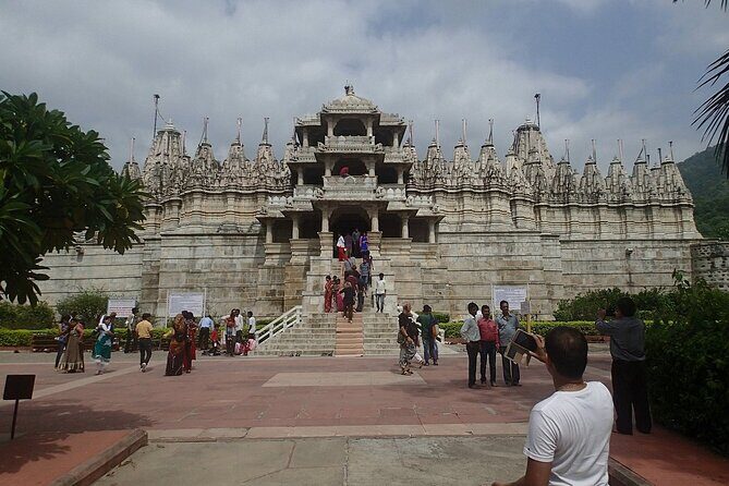 Day Trip from Udaipur to Kumbhalgarh Fort and Ranakpur - Final Thoughts: Who Will Love This Tour?