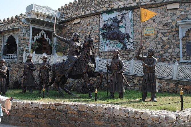 Day Trip from Udaipur to Nathdwara, Eklingji, and Haldighati - Frequently Asked Questions