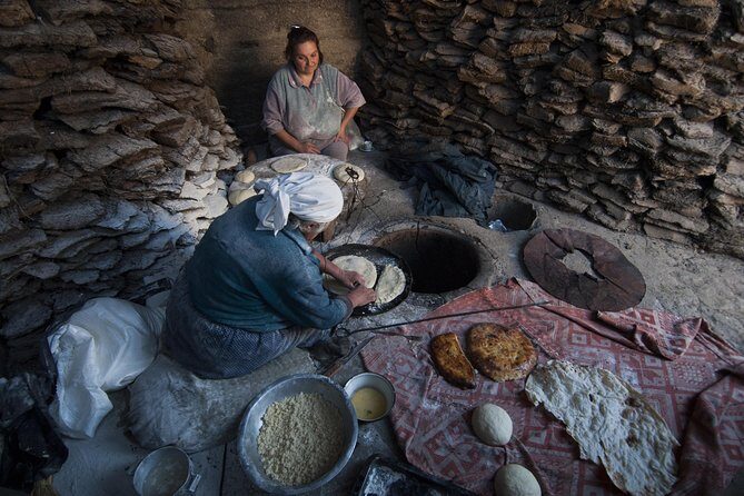 Day Trip: Khor Virap, Azat Reservoir, Garni Temple, Geghard, - Key Points