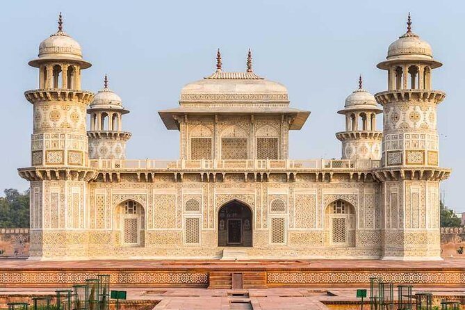 Day trip to Agar Taj Mahal with Fatehpur Sakri from Jaipur Includes Guide. - The Itinerary Breakdown: What to Expect