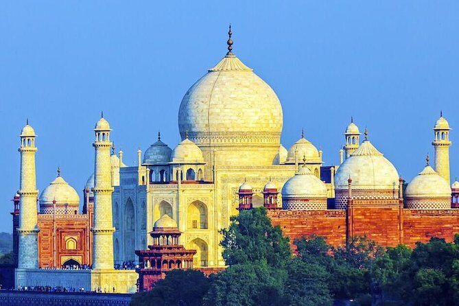 Day trip to Agar Taj Mahal with Fatehpur Sakri from Jaipur Includes Guide. - FAQs