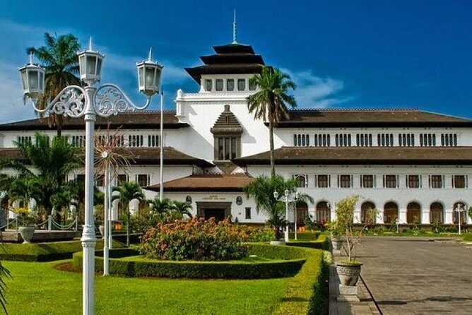 DAY TRIP TO BANDUNG CITY From Jakarta - Key Points
