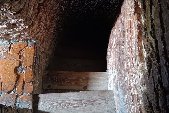 Day trip to Burana Tower plus hiking to waterfall and hot springs of Issyk-Ata - The Itinerary in Detail: What to Expect