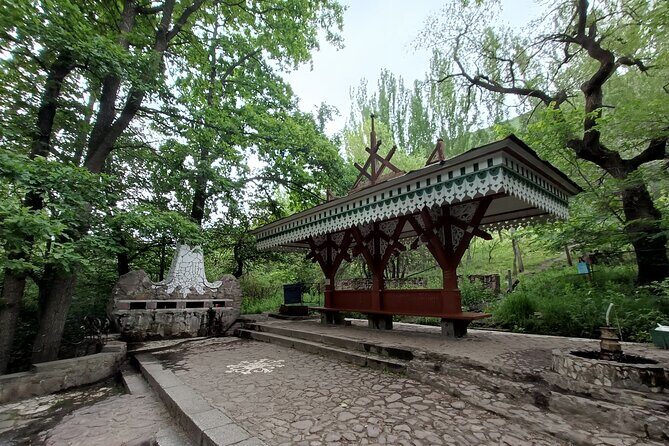 Day trip to Burana Tower plus hiking to waterfall and hot springs of Issyk-Ata - Cost-Value Analysis